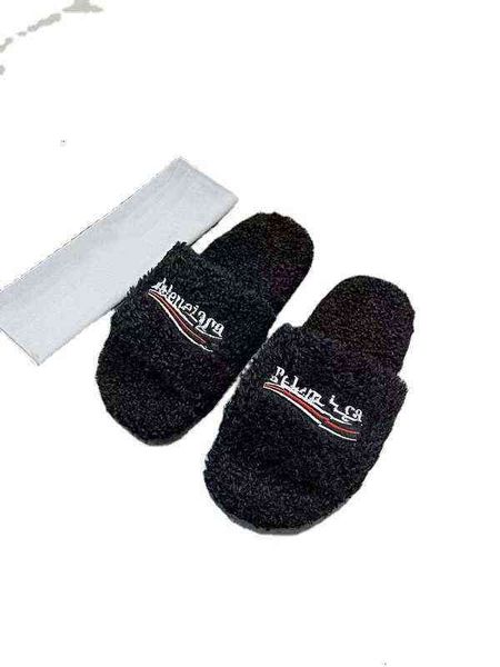 family b's summer and early autumn one word embroidered woolen slippers with letters women's french fashion versatile flat bottom, Black
family b's summer and early autumn one word embroidered woolen slippers with letters women's french fashion versatile flat bottom, Black