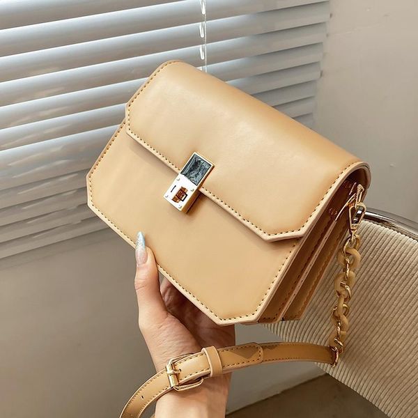 original brand bag female 2021 fashion high-end all-match messenger square shoulder bags
original brand bag female 2021 fashion high-end all-match messenger square shoulder bags