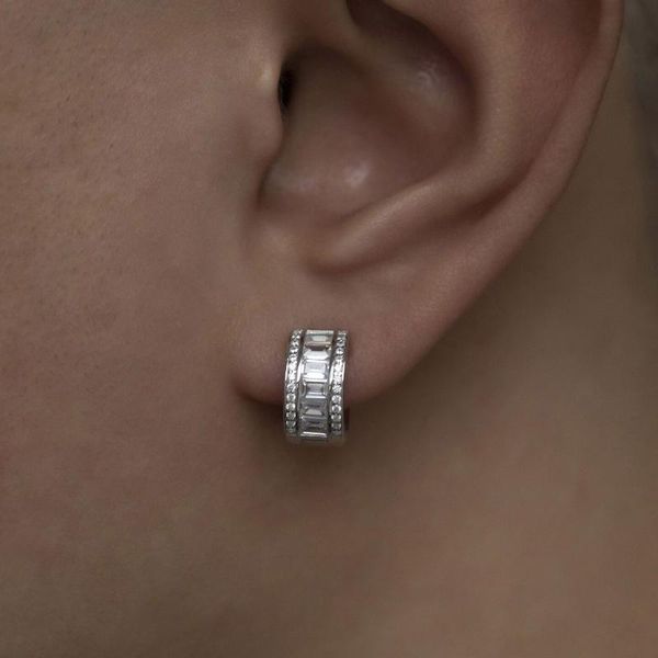 hoop & huggie iced out bling lover couple jewelry full 5a cubic zirconia paved small round earring men women, Golden;silver
hoop & huggie iced out bling lover couple jewelry full 5a cubic zirconia paved small round earring men women, Golden;silver