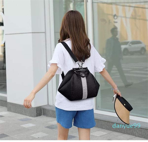 pb0004 fashion black backpack for lady girls leisure backpack retro travel bags pu women handbag 24x26x22cm
pb0004 fashion black backpack for lady girls leisure backpack retro travel bags pu women handbag 24x26x22cm