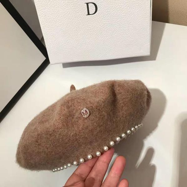 berets 01911-jiejia-pearl autumn winter pearl wool lady beret cap women leisure painter hat, Blue;gray
berets 01911-jiejia-pearl autumn winter pearl wool lady beret cap women leisure painter hat, Blue;gray
