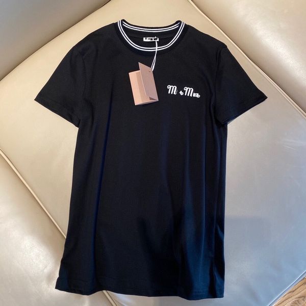 luxury design family summer dress letter embroidery round neck pullover short sleeve white women's t-shirt
luxury design family summer dress letter embroidery round neck pullover short sleeve white women's t-shirt