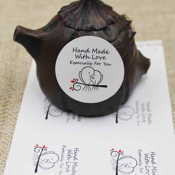 gift wrap 1000pcs 3cm white /kraft cute design handmade with love stickers christmas labels sealing adhesive custom logo labe
gift wrap 1000pcs 3cm white /kraft cute design handmade with love stickers christmas labels sealing adhesive custom logo labe