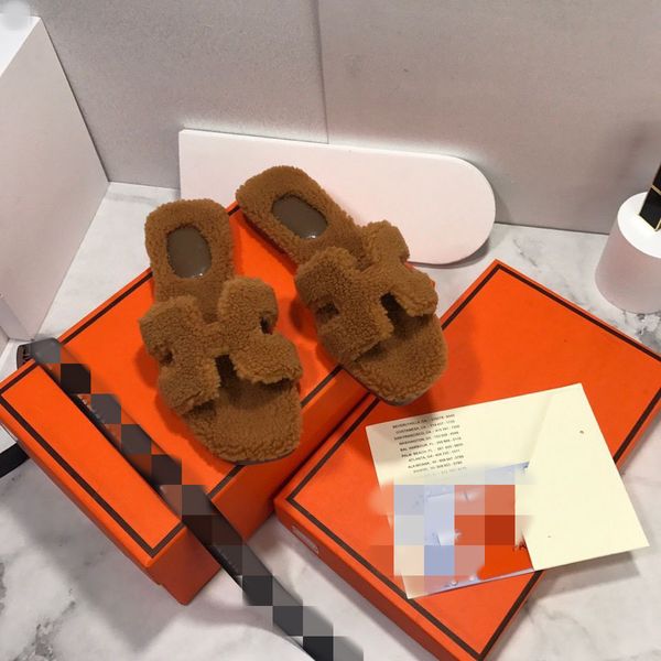 luxury oran slippers slides sheep fur sandals classic autumn/winter indoor style size 35-41 mkj0001, Black
luxury oran slippers slides sheep fur sandals classic autumn/winter indoor style size 35-41 mkj0001, Black