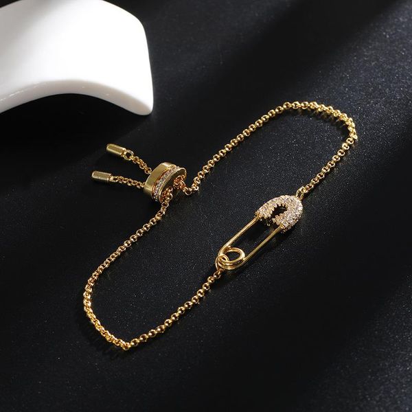 link, chain fashion trend gold color luxury design broochh zircon pin bracelet party gifts hip accessories zk30, Black
link, chain fashion trend gold color luxury design broochh zircon pin bracelet party gifts hip accessories zk30, Black