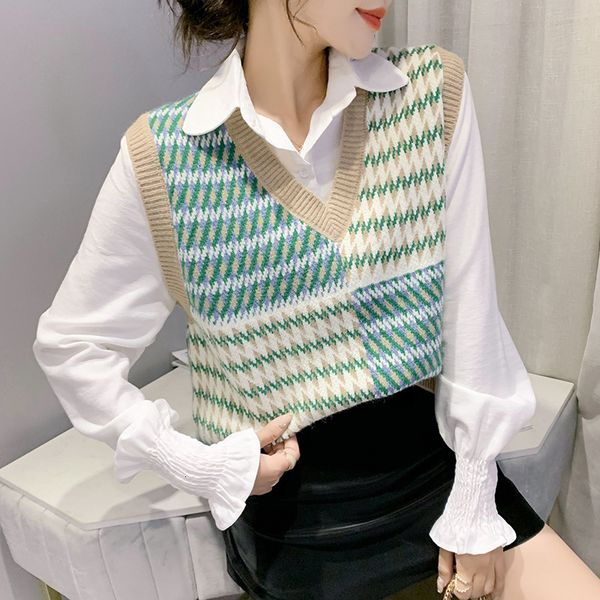 contrast striped sweater vt women's autumn and winter loose outside with v-neck knitted vt over the shoulder, Black;white
contrast striped sweater vt women's autumn and winter loose outside with v-neck knitted vt over the shoulder, Black;white