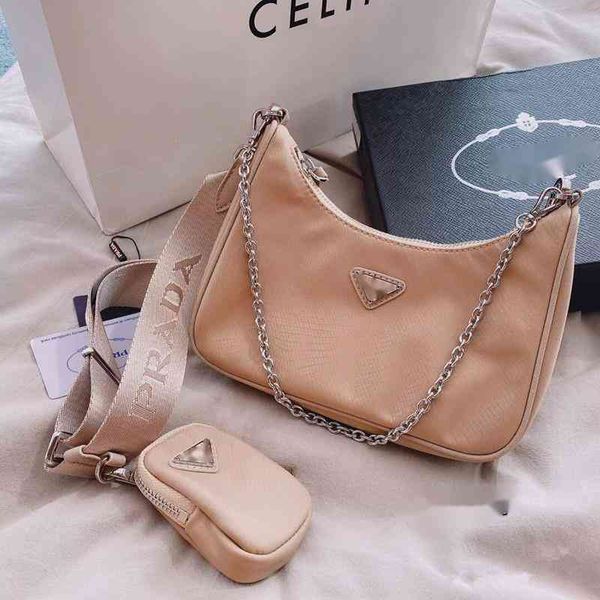 designer akend female p family hobo nylon cloth in armpit portable one shou zhouzhoubao123 telfar bags
designer akend female p family hobo nylon cloth in armpit portable one shou zhouzhoubao123 telfar bags