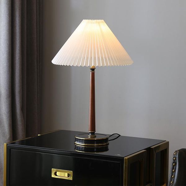 table lamps american lamp bedroom creative personality simple post modern light luxury style solid wood bedside pleated
table lamps american lamp bedroom creative personality simple post modern light luxury style solid wood bedside pleated