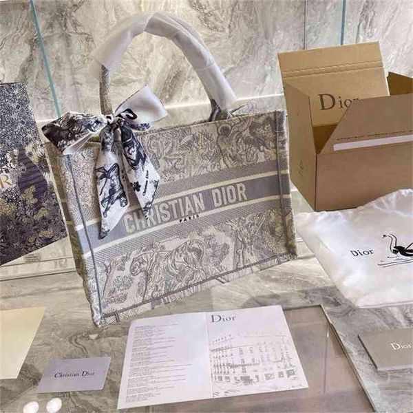 christian 2021 d casual fashion portable one shoulder shopping embroidered luxuryss hand yw designer handbag bags f9fe
christian 2021 d casual fashion portable one shoulder shopping embroidered luxuryss hand yw designer handbag bags f9fe