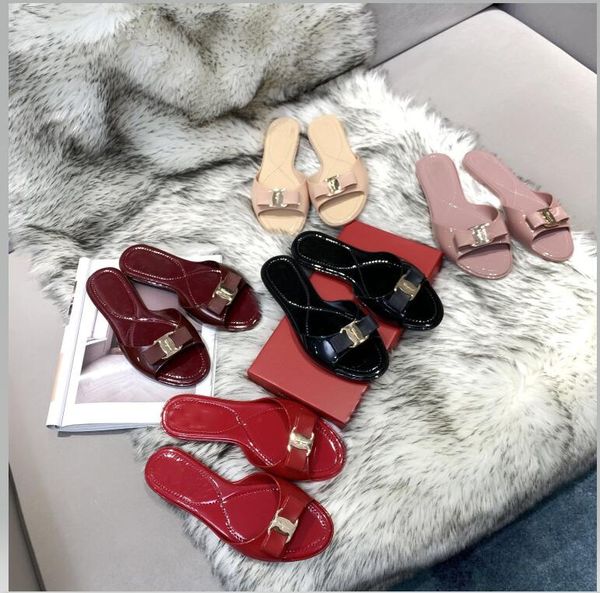 2022 women sandals summer flat peep-toe slippers designer luxury slides open-toe bow tie jelly shoes outdoor beach slipper non-slip flip-flo, Black
2022 women sandals summer flat peep-toe slippers designer luxury slides open-toe bow tie jelly shoes outdoor beach slipper non-slip flip-flo, Black