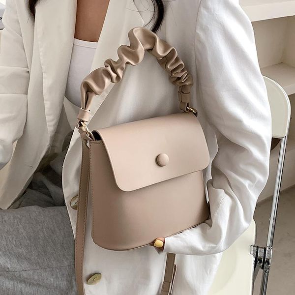 evening bags color designer pleated design simple solid pu leather bucket crossbody bag for women 2021 brand shoulder handbags and purses
evening bags color designer pleated design simple solid pu leather bucket crossbody bag for women 2021 brand shoulder handbags and purses
