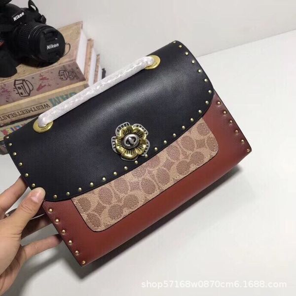 outlet c camellia chain willow nail parker axillary flower women's bag luxuryss designerss yw
outlet c camellia chain willow nail parker axillary flower women's bag luxuryss designerss yw