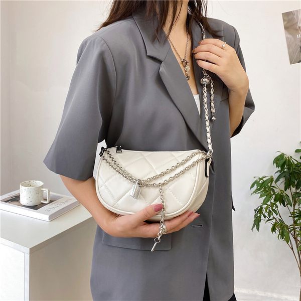 small solid color crossbody bags for women 2021 new design summer shoulder bags female trending phone purses chain hand bags
small solid color crossbody bags for women 2021 new design summer shoulder bags female trending phone purses chain hand bags