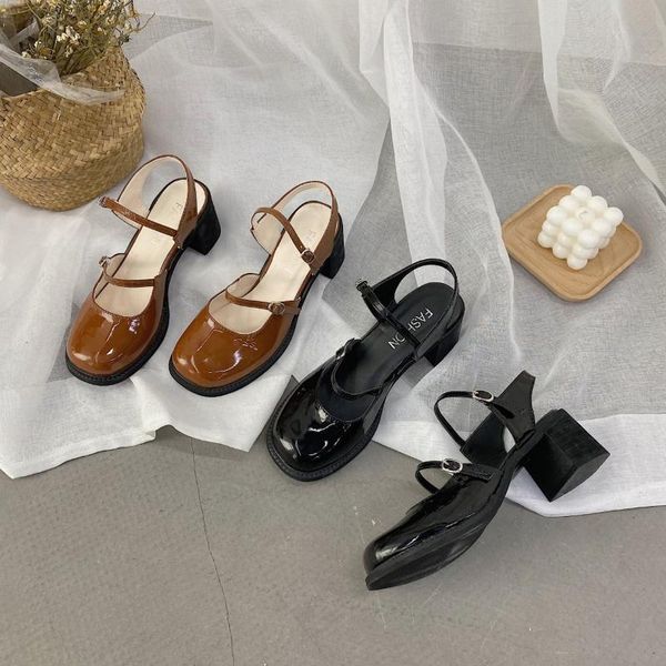 rough with leather shoes 2021 lolita cute retro patent thick square head in the air mary jane sandals women, Black
rough with leather shoes 2021 lolita cute retro patent thick square head in the air mary jane sandals women, Black