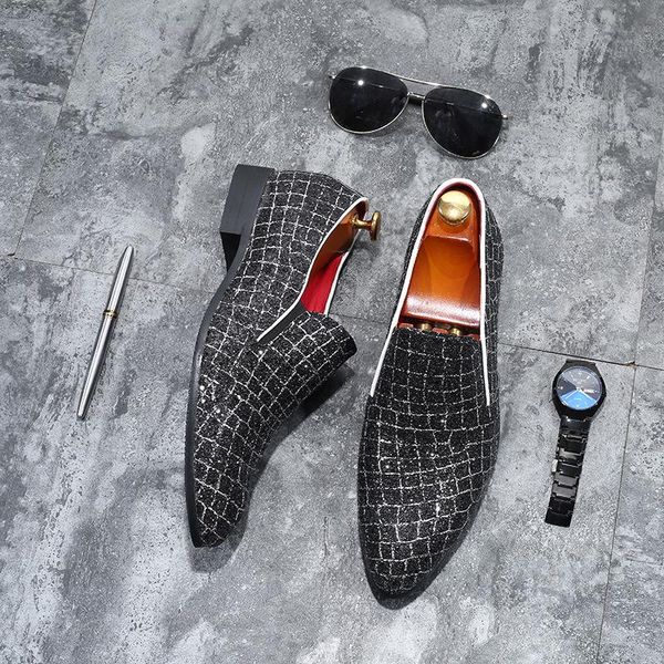 dress shoes laisumk fashion grids pattern leather loafers shining sequins formal big size mens wedding party 2021, Black
dress shoes laisumk fashion grids pattern leather loafers shining sequins formal big size mens wedding party 2021, Black
