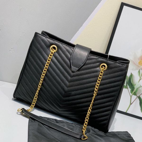 designers large capacity handbag chain shoulder bags women bag fashion plain goat grain cowhide genuine leather thread hardware high quality
designers large capacity handbag chain shoulder bags women bag fashion plain goat grain cowhide genuine leather thread hardware high quality