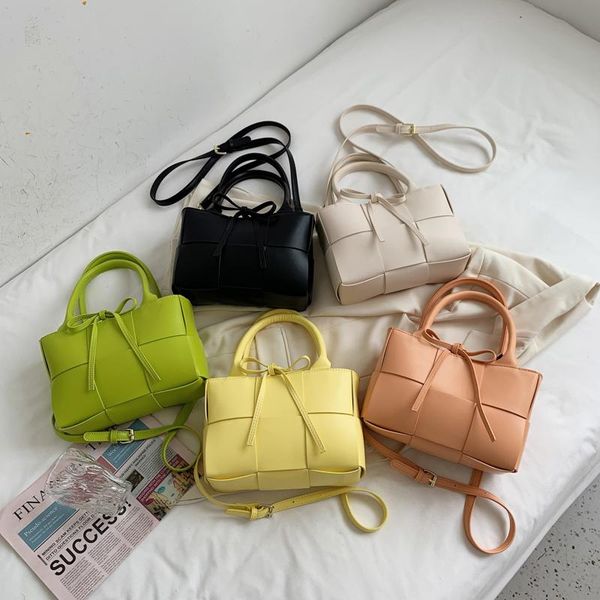 evening bags brand weave messenger for women designer luxury women's bag quality shoulder crossb-body trend bolsos
evening bags brand weave messenger for women designer luxury women's bag quality shoulder crossb-body trend bolsos
