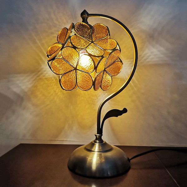 table lamps tiffany flower lampshade lamp bedroom bedside decoration lights european creative e27
table lamps tiffany flower lampshade lamp bedroom bedside decoration lights european creative e27
