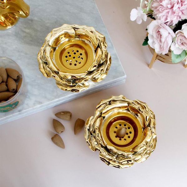 middle east -selling incense oven electroplating gold ceramic lotus petal fragrance furnace lamps
middle east -selling incense oven electroplating gold ceramic lotus petal fragrance furnace lamps