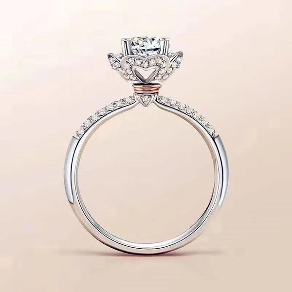cluster rings moissanite crown white gold plated s925 sterling silver wedding 1ct(6.5mm) women luxurious fine jewelry, Golden;silver
cluster rings moissanite crown white gold plated s925 sterling silver wedding 1ct(6.5mm) women luxurious fine jewelry, Golden;silver
