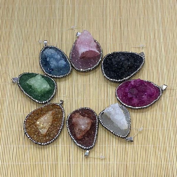 charms resin crystal necklace pendant irregular color inlaid with diamonds and edging to make jewelry decoration products, Bronze;silver
charms resin crystal necklace pendant irregular color inlaid with diamonds and edging to make jewelry decoration products, Bronze;silver