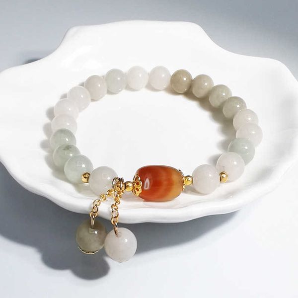 2021 agate bracelet fresh, simple and fashionable design with pendant girlfriends jewelry, Golden;silver
2021 agate bracelet fresh, simple and fashionable design with pendant girlfriends jewelry, Golden;silver