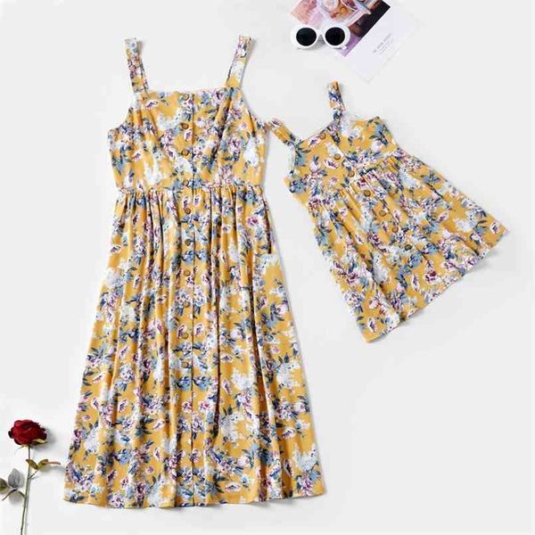 summer flower print sling matching dresses outfits mommy and me sleeveless 210528, Blue
summer flower print sling matching dresses outfits mommy and me sleeveless 210528, Blue