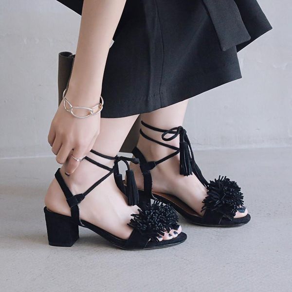 cow suede mature retro party ladies shoes blue black tassel medium high heels ankle strap cross tied women sandals
cow suede mature retro party ladies shoes blue black tassel medium high heels ankle strap cross tied women sandals