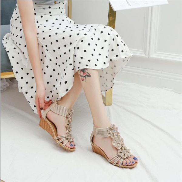 simeian ethnic style sandals women's slope with thick bottom collocation skirt summer flowers roman shoes xm078 dress, Black
simeian ethnic style sandals women's slope with thick bottom collocation skirt summer flowers roman shoes xm078 dress, Black