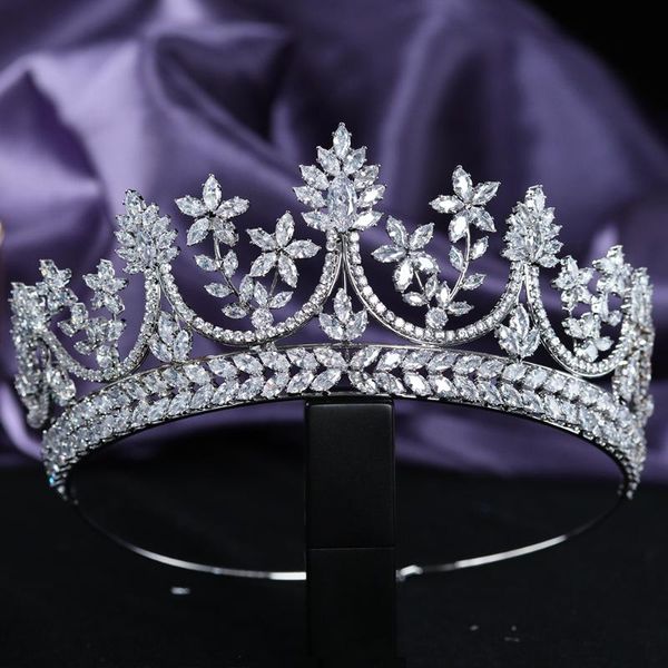 other classic cubic zirconia wedding bridal tiaras engagement crowns cz party prom hair jewelry accessories headpieces gift for women, Golden;white
other classic cubic zirconia wedding bridal tiaras engagement crowns cz party prom hair jewelry accessories headpieces gift for women, Golden;white