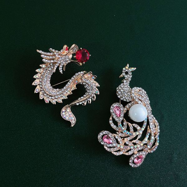 factory wholesale new chinese zodiac dragon phoenix chengxiang pearl inlaid zircon national style coat brooch dual-purpose accessories hea/r
factory wholesale new chinese zodiac dragon phoenix chengxiang pearl inlaid zircon national style coat brooch dual-purpose accessories hea/r