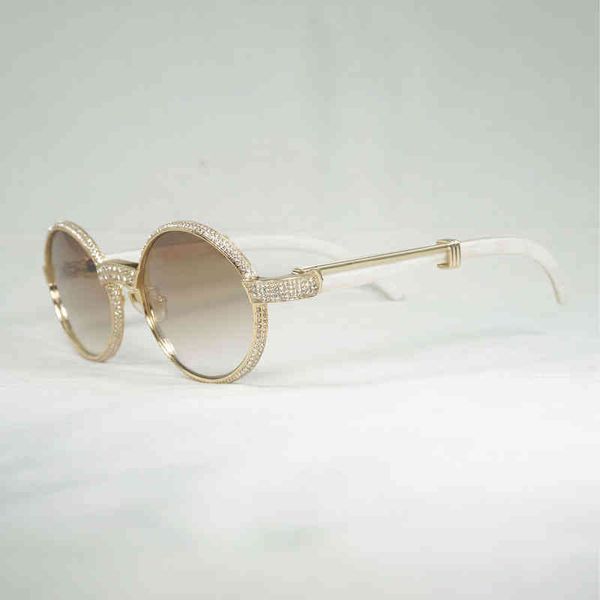 2022 factory wholesale new natural horn men rhinestone sunglasses for club driving tints wood round gafas oculos glasses, White;black
2022 factory wholesale new natural horn men rhinestone sunglasses for club driving tints wood round gafas oculos glasses, White;black