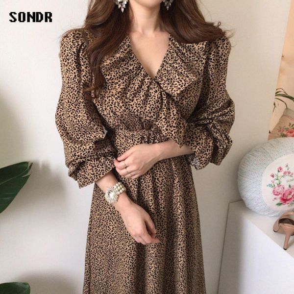 casual dresses vintage leopard print dress 2021 spring autumn women's clothing v-neck ruffle one-piece korean a-line long, Black;gray
casual dresses vintage leopard print dress 2021 spring autumn women's clothing v-neck ruffle one-piece korean a-line long, Black;gray