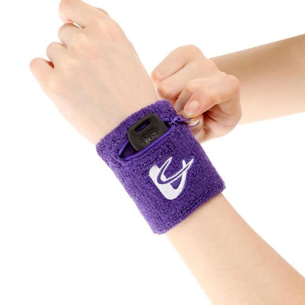 wrist support sports wristband durable mini pocket embroidered stretch sweatband for exercise fitness gym safety, Black;red
wrist support sports wristband durable mini pocket embroidered stretch sweatband for exercise fitness gym safety, Black;red