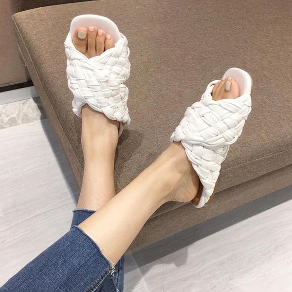 nice fashion women summer slippers 2021 outdoor slides ladies beach flip flops pu weave sandals solid color flat, Black
nice fashion women summer slippers 2021 outdoor slides ladies beach flip flops pu weave sandals solid color flat, Black
