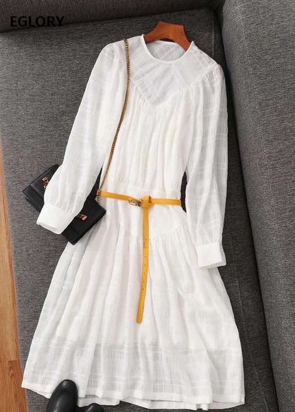 casual dresses 2021 spring dress women o-neck vintage jacquard patterns long sleeve mid-calf length white black with belt, Black;gray
casual dresses 2021 spring dress women o-neck vintage jacquard patterns long sleeve mid-calf length white black with belt, Black;gray