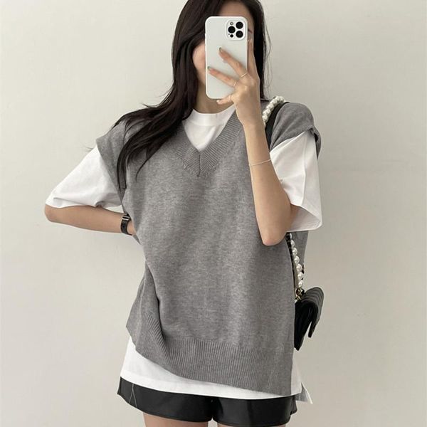 women's vests autumn winter warm loose split design sweater vest v neck knitted pullover 2021 solid all match sleeveless sweaters, Black;white
women's vests autumn winter warm loose split design sweater vest v neck knitted pullover 2021 solid all match sleeveless sweaters, Black;white