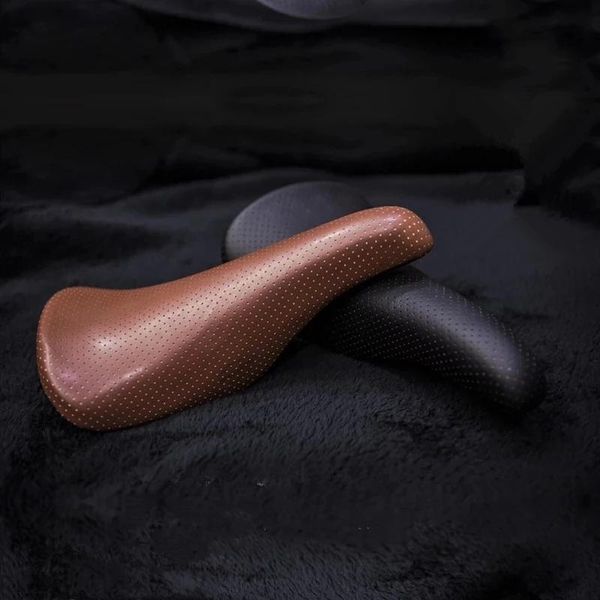 bike saddles vintage saddle road seat leather for fixed gear cushion cycling parts old style
bike saddles vintage saddle road seat leather for fixed gear cushion cycling parts old style