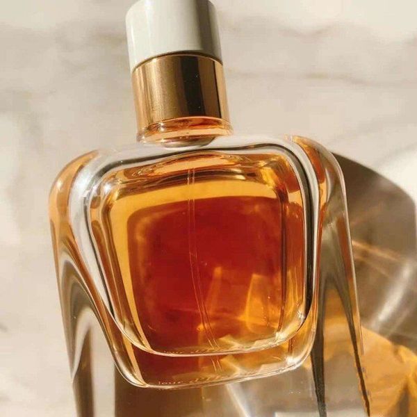 charming light of a day amber lady perfume fragrant for female and male long-lasting aroma 85ml
charming light of a day amber lady perfume fragrant for female and male long-lasting aroma 85ml
