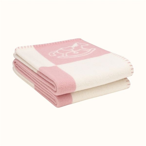 infant woolen blanket with cut horse pattern pink&blue thick thermal bedding blankets 140cm*100cm 210927
infant woolen blanket with cut horse pattern pink&blue thick thermal bedding blankets 140cm*100cm 210927