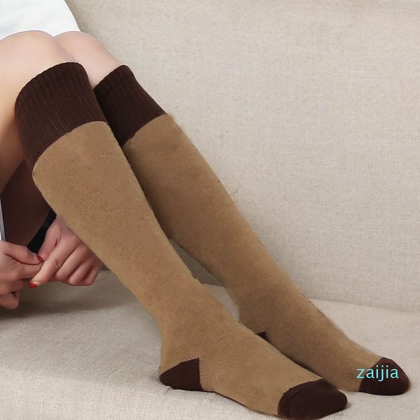 wholesale luxury cotton socks designer womens mid stockings senior streets comfortable sock letter pattern, Black;white
wholesale luxury cotton socks designer womens mid stockings senior streets comfortable sock letter pattern, Black;white
