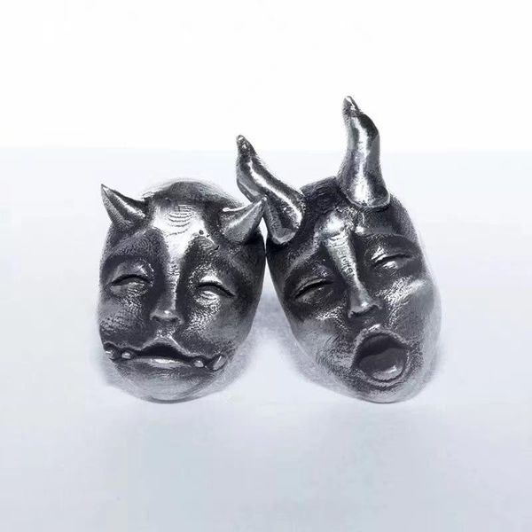 stud funny mask retro gothic earrings european and american hip hop fashion wild creative skull men's, Golden;silver
stud funny mask retro gothic earrings european and american hip hop fashion wild creative skull men's, Golden;silver