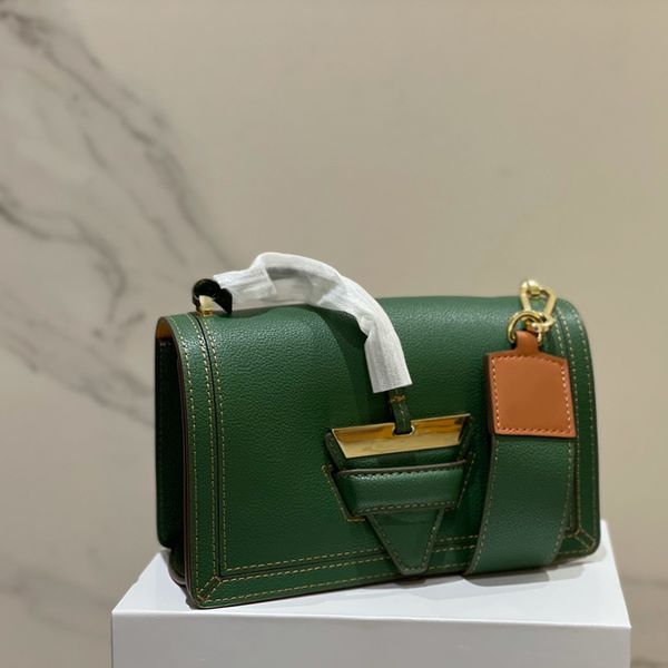 designer handbag shoulder bags luxury crossbody bag genuine leather fashion brand different colors gold chain high-quality with original box 
designer handbag shoulder bags luxury crossbody bag genuine leather fashion brand different colors gold chain high-quality with original box