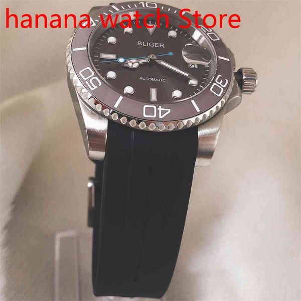 automatic men watch nh35/miyota 8215 movement saffier glass date black rubber strap aluminium grey, Slivery;brown
automatic men watch nh35/miyota 8215 movement saffier glass date black rubber strap aluminium grey, Slivery;brown