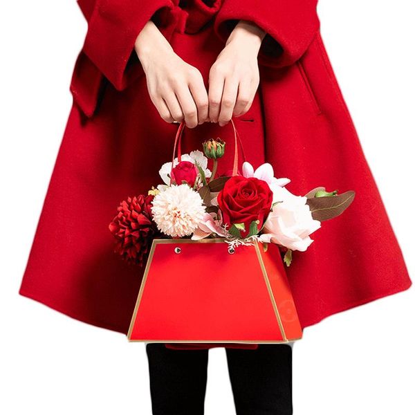 1pc portable flowers box with handhold handy rose florist gift wedding party packaging bag for mother's day carnations wrap
1pc portable flowers box with handhold handy rose florist gift wedding party packaging bag for mother's day carnations wrap