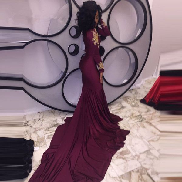 evening dresses high neck gold appliqued mermaid es long floor length robe de soiree longue formal gowns, Black;red
evening dresses high neck gold appliqued mermaid es long floor length robe de soiree longue formal gowns, Black;red