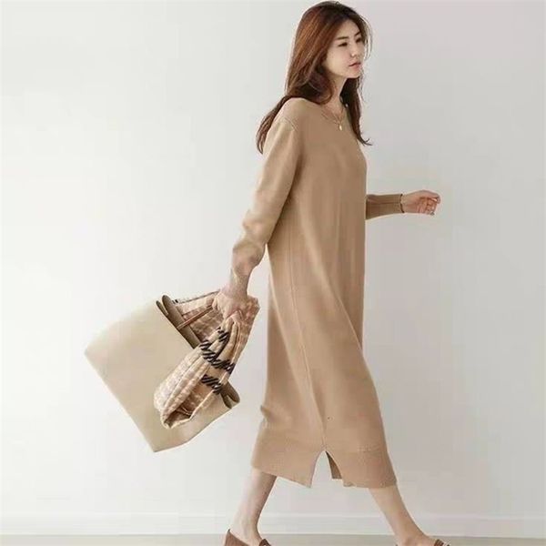 winter sweater dress womeno-neck knitted long female loose knitwear soft vestidos straight dresses 210522, Black;gray
winter sweater dress womeno-neck knitted long female loose knitwear soft vestidos straight dresses 210522, Black;gray