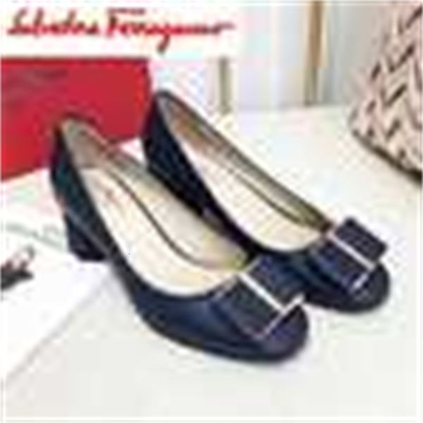 slippers dress women high heels sandals designer mules slides pumps loafers ballerinas sneakers luxury shoes brand auhp, Black;white
slippers dress women high heels sandals designer mules slides pumps loafers ballerinas sneakers luxury shoes brand auhp, Black;white