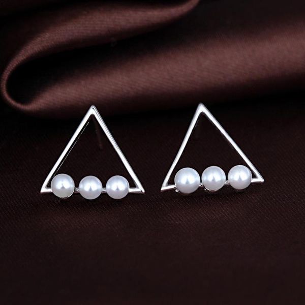 stud simple fashion personality trend triangle geometry pearl earrings with the fine jewelry for women, Golden;silver
stud simple fashion personality trend triangle geometry pearl earrings with the fine jewelry for women, Golden;silver