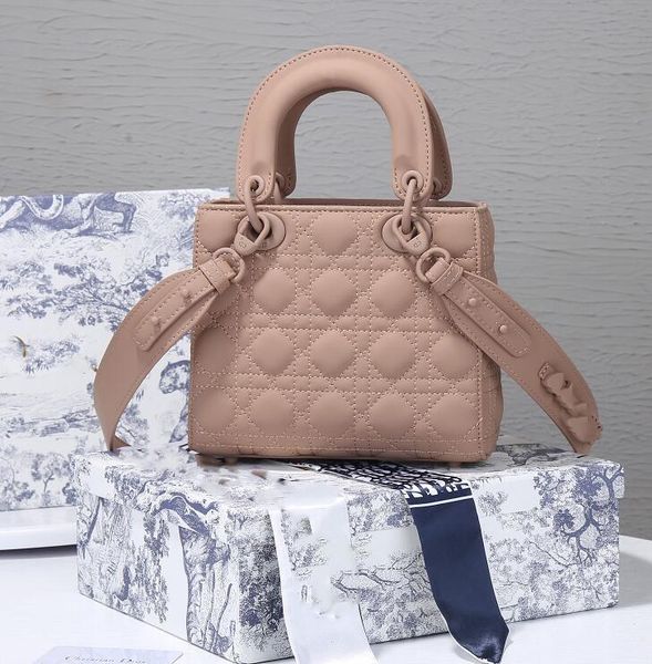 wholesale new fashion ladies clutch bags sumptuous durable wallets for women handbag designer purses luxury handbags women tote bags
wholesale new fashion ladies clutch bags sumptuous durable wallets for women handbag designer purses luxury handbags women tote bags